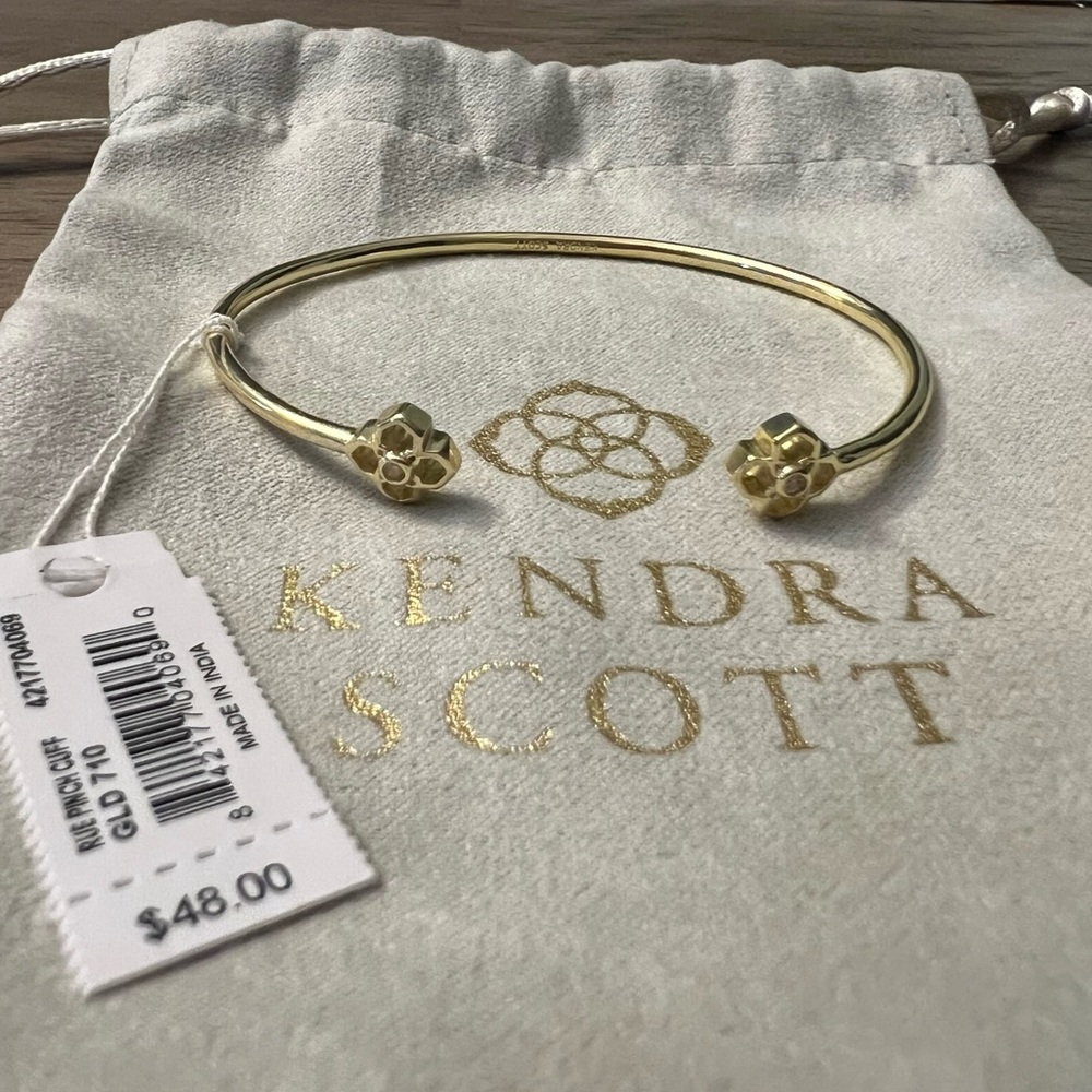 NWT Kendra Scott Gold Rue Cuff Bracelet